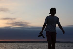 Lire la suite à propos de l’article Comment les créateurs visuels évoluent à l&rsquo;ère de l&rsquo;IA générative ?